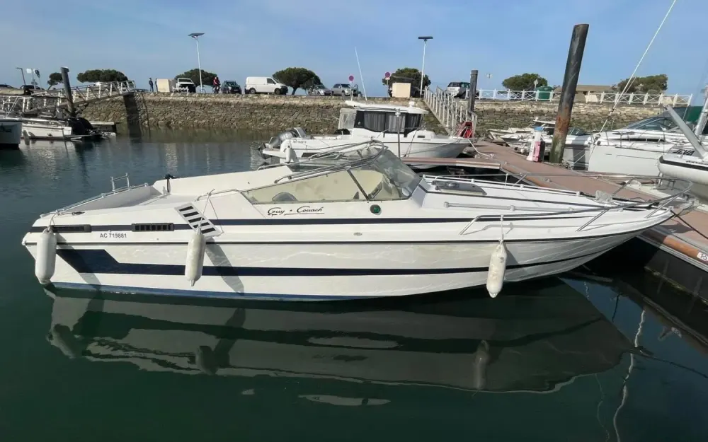 Guy CouachGuy Couach 735 S