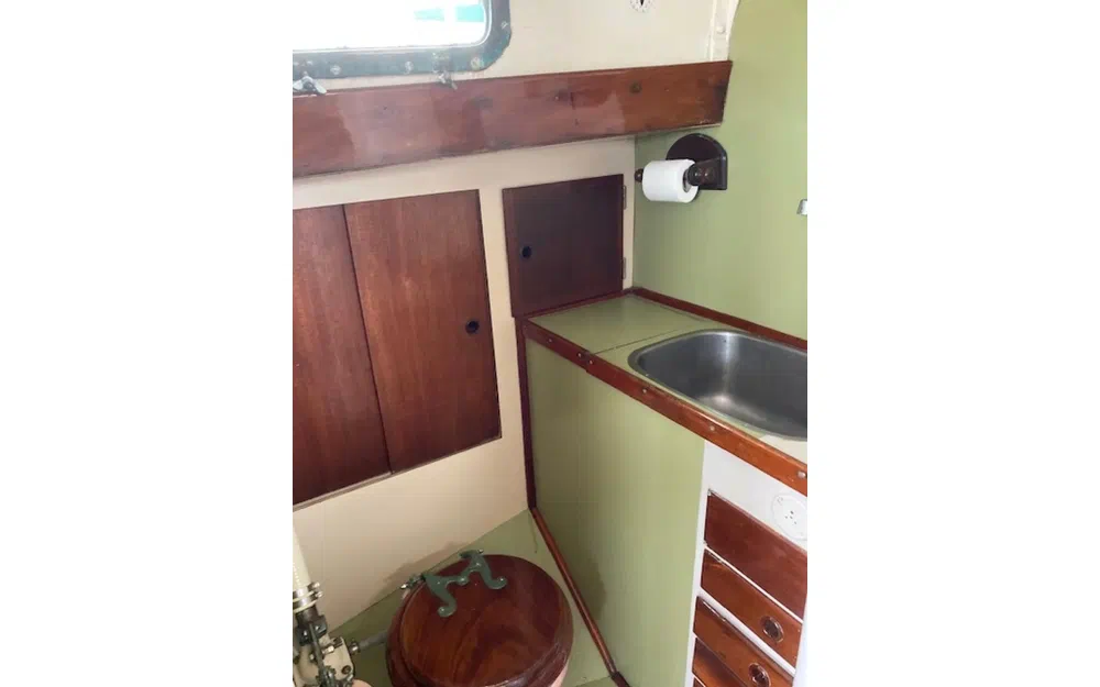 slider 12 Jhon D Alden Challenger 38 Yawl