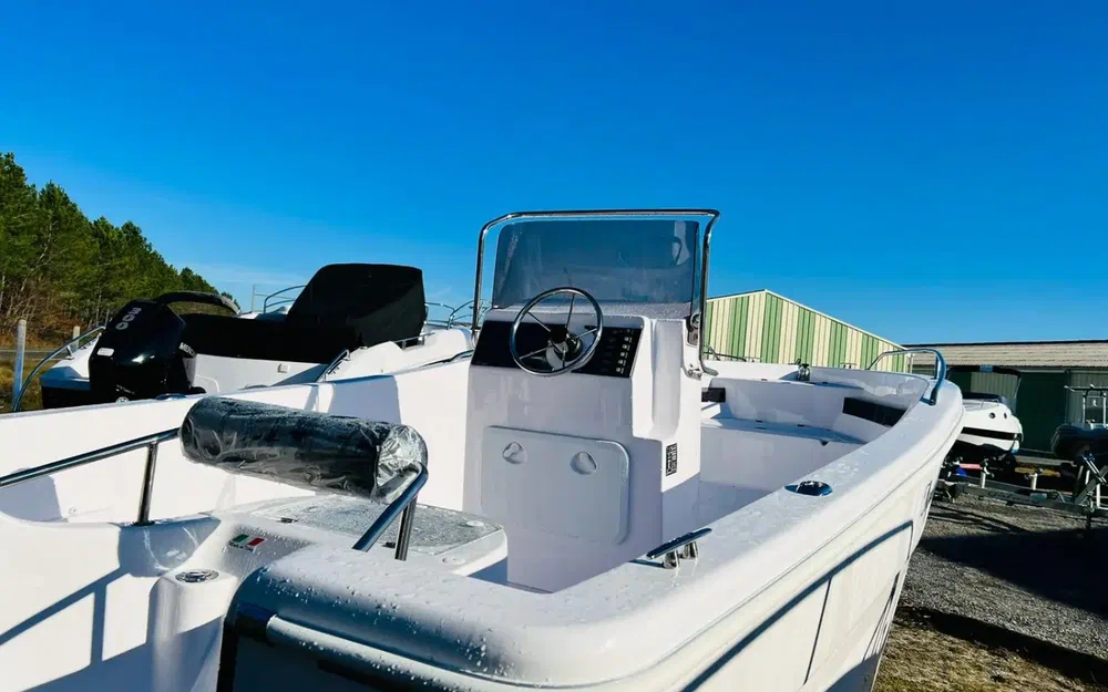 slider 1 Aquabat Aquafish 550