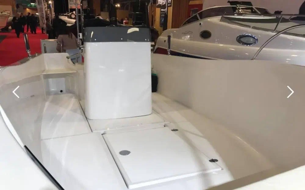 slider 4 Aquabat Aquafish 550