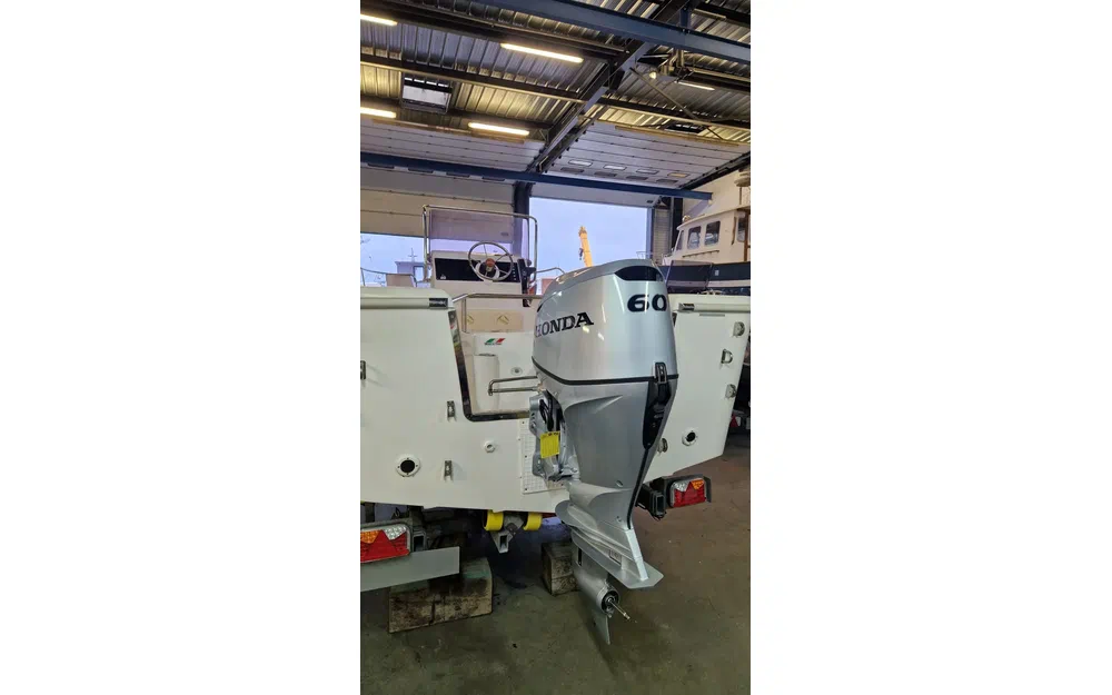 slider 6 Aquabat Aquafish 550