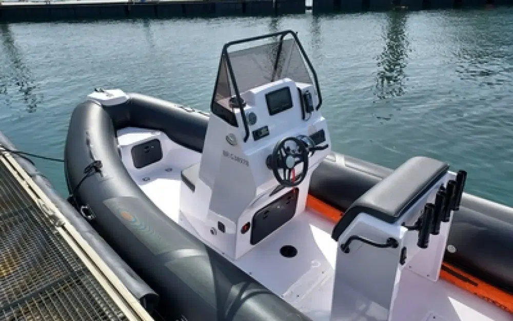 slider 2 Evok Marine Evok 21 Fishing