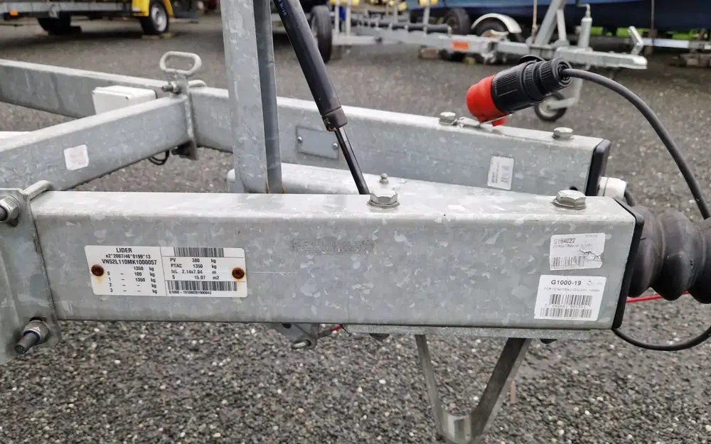 slider 6 Quicksilver Activ 555 Open