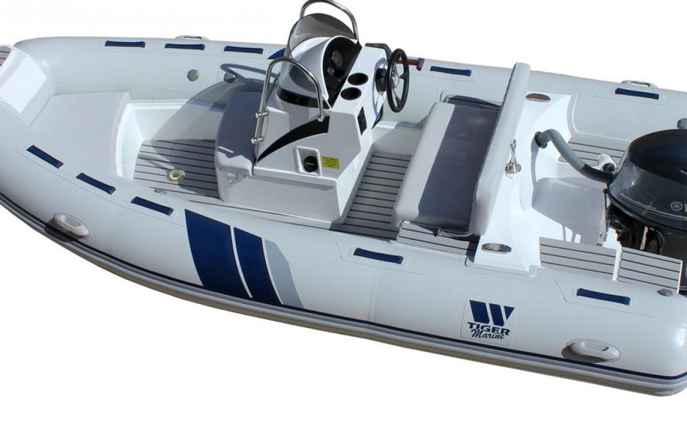 slider 1 Tiger Marine Sport Line 440