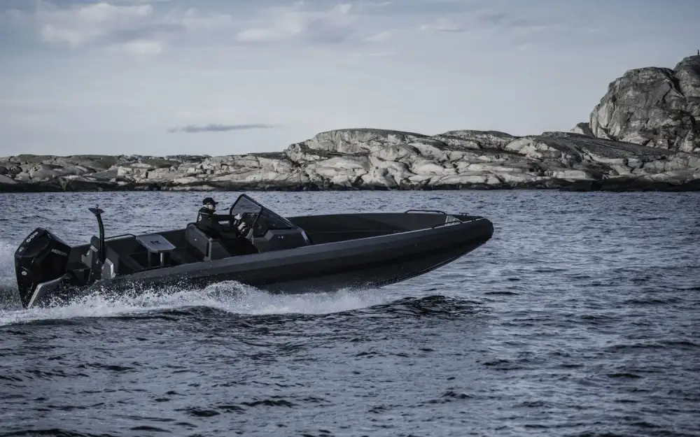 slider 4 Iron Boats  827