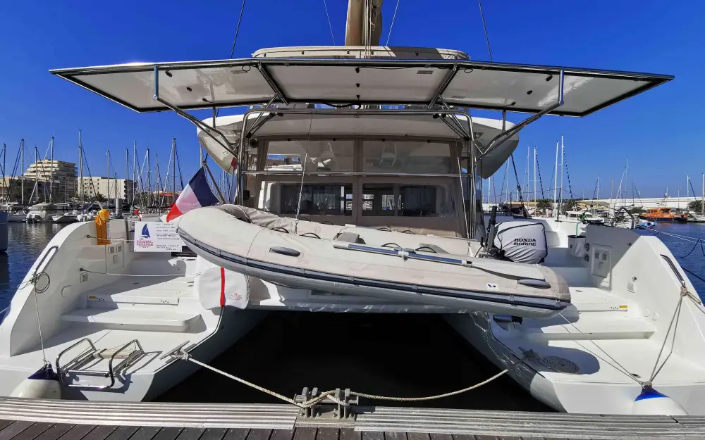 slider 1 Lagoon  46