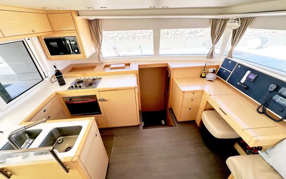 slider 23 Lagoon  450 F