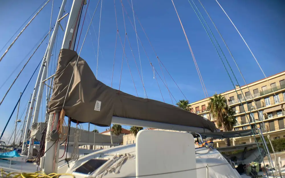slider 10 Outremer  45
