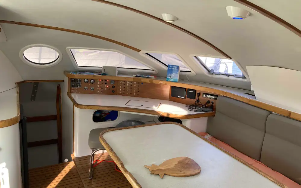 slider 4 Outremer  45