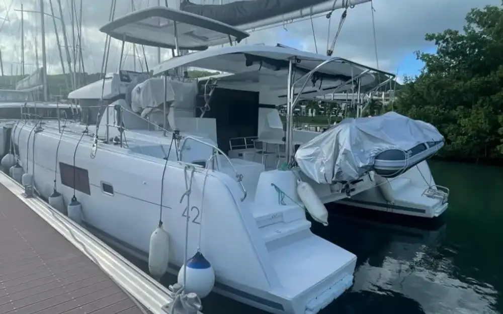 slider 1 Lagoon  42