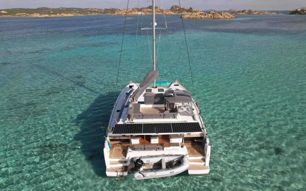 slider 17 Fountaine Pajot Elba 45 - null
