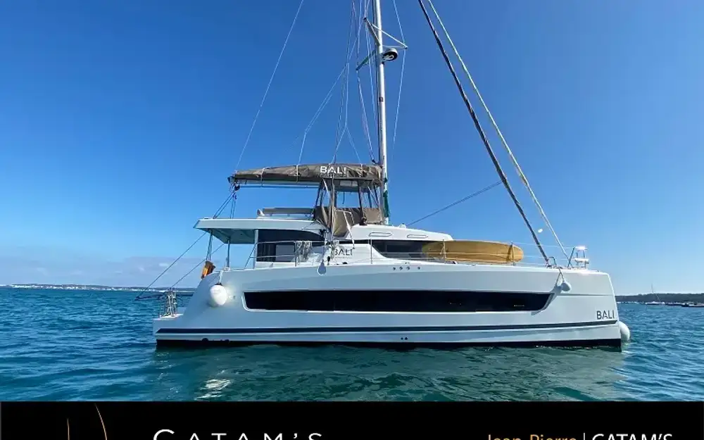 slider 0 Bali Catamarans Catspace