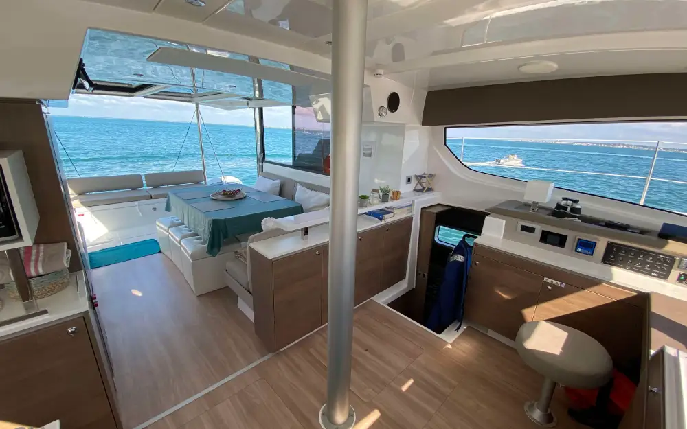 slider 13 Bali Catamarans Catspace