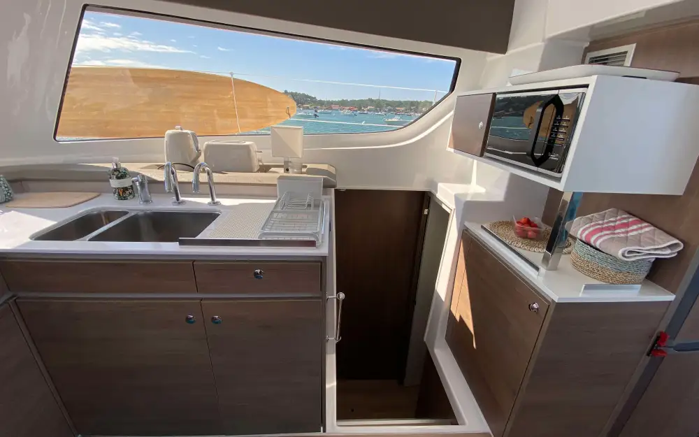 slider 14 Bali Catamarans Catspace