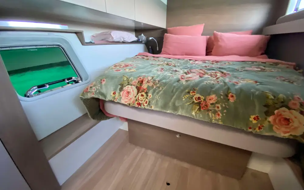 slider 17 Bali Catamarans Catspace