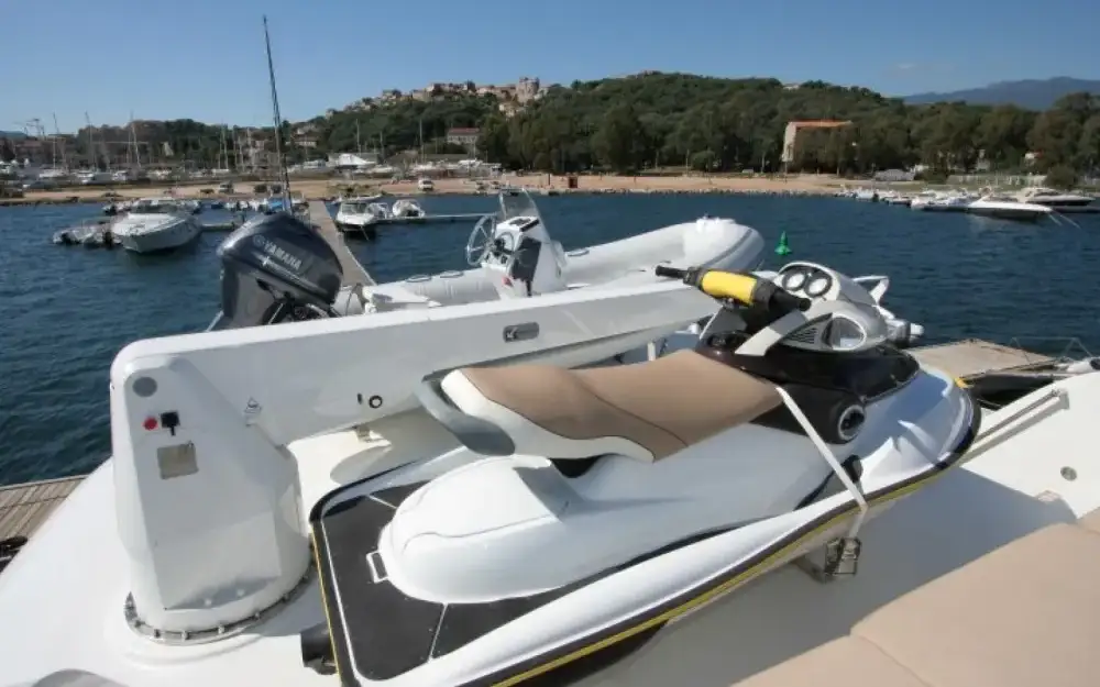 slider 15 Mondomarine Navetta 24 M