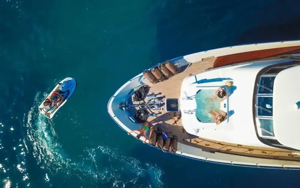 slider 19 Mondomarine Navetta 24 M