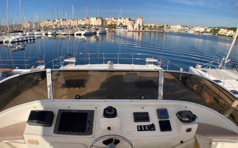 slider 8 Charter Cats Prowler 480