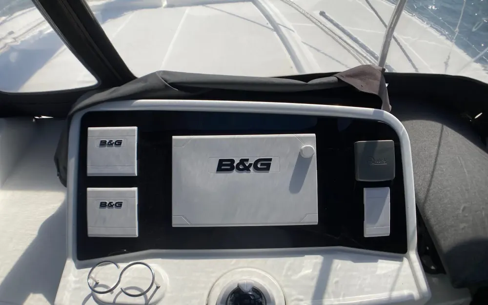 slider 16 Lagoon  450 F - null
