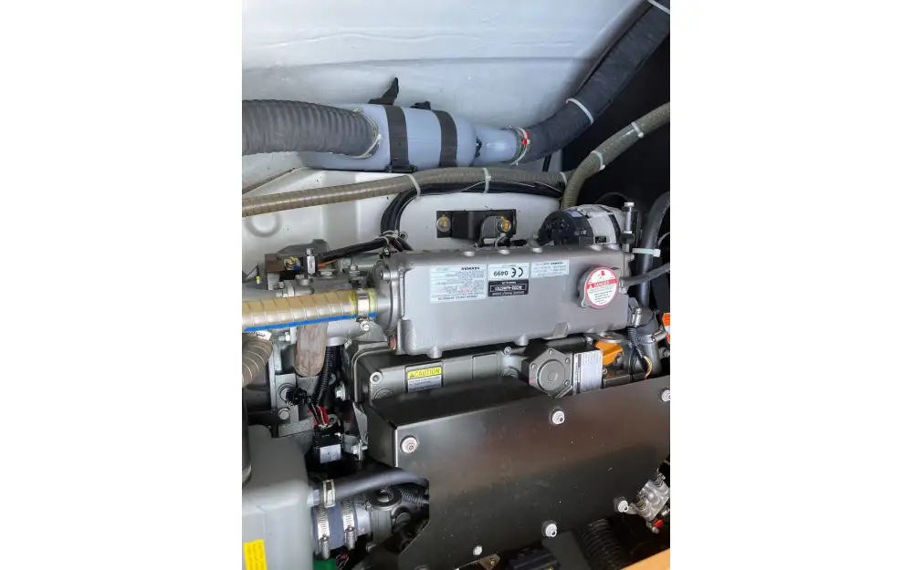 slider 19 Lagoon  450 F
