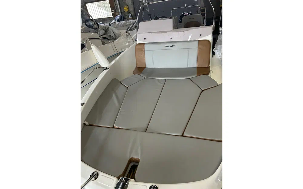 slider 12 Beneteau Flyer 6 SPACEdeck