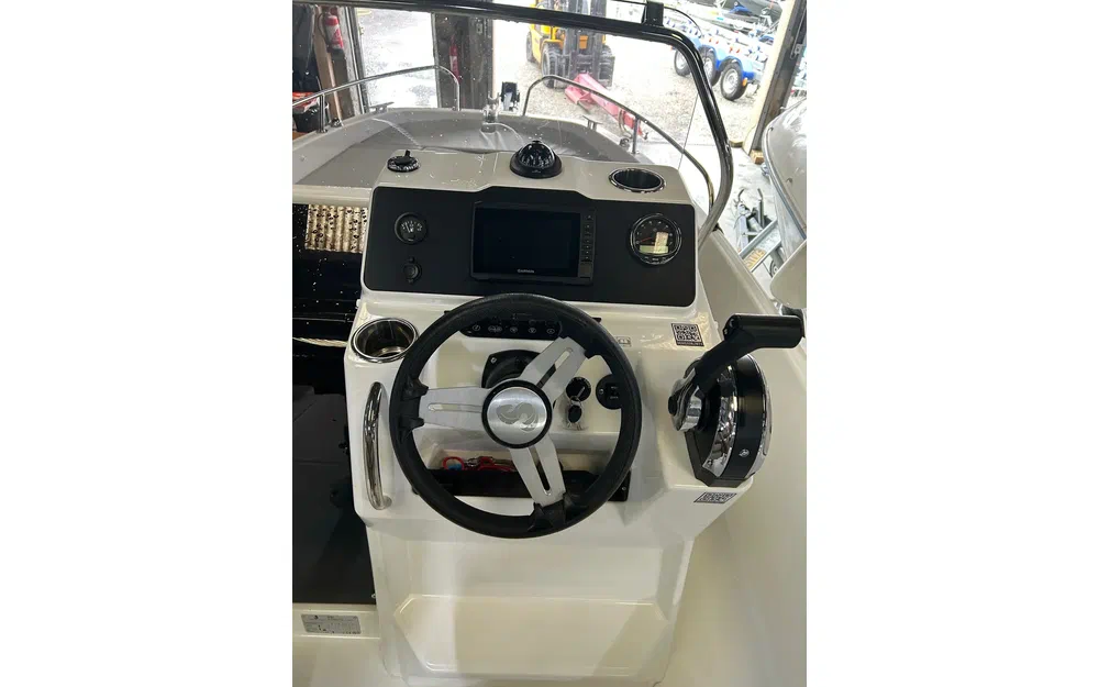 slider 2 Beneteau Flyer 6 SPACEdeck