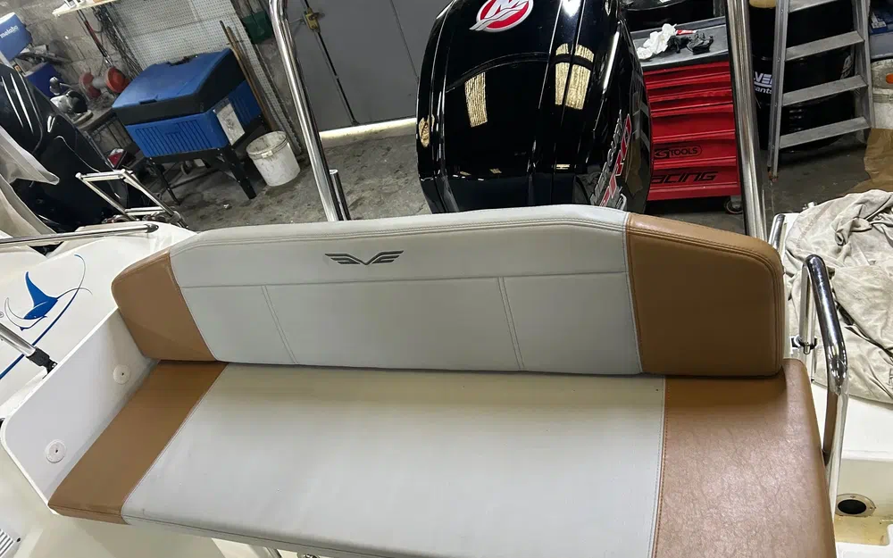 slider 3 Beneteau Flyer 6 SPACEdeck