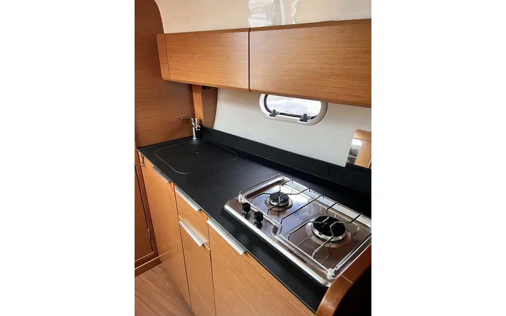 slider 2 Bavaria Sport 300