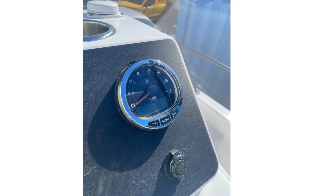 slider 8 Beneteau Flyer 7 SUNdeck
