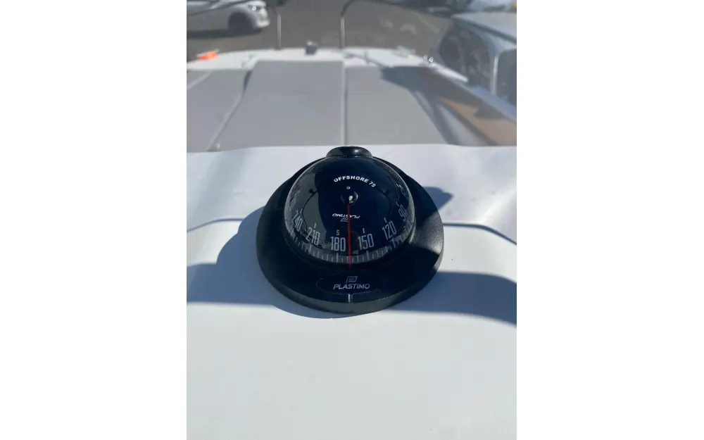 slider 9 Beneteau Flyer 7 SUNdeck