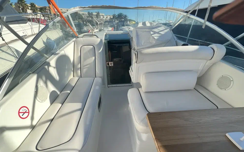 slider 4 Beneteau Flyer 701