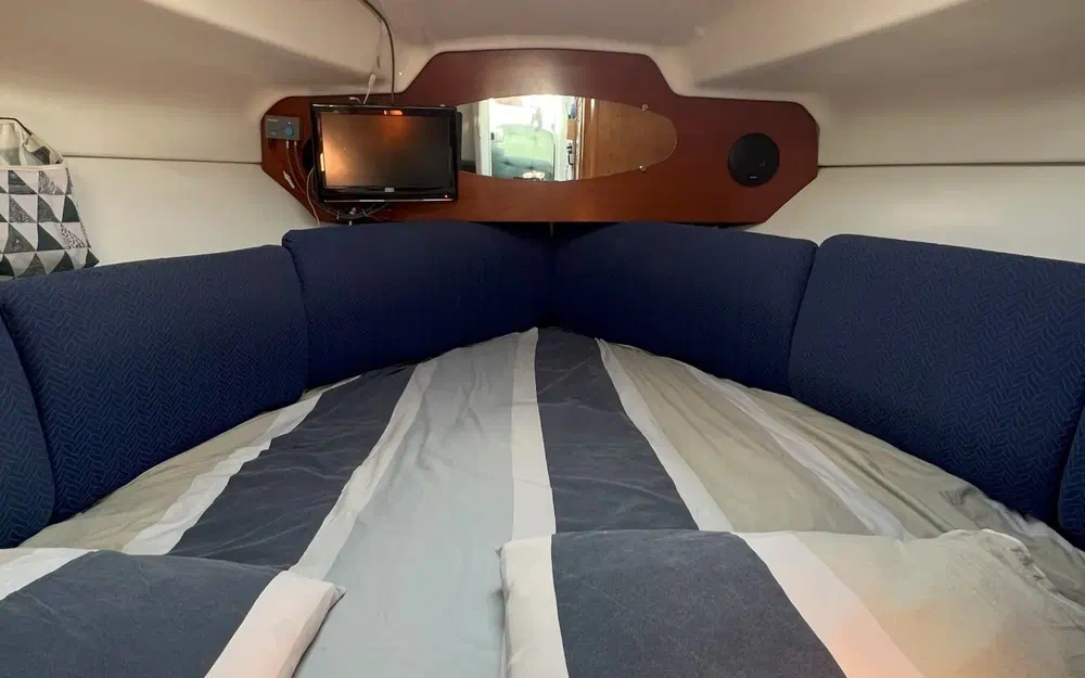 slider 7 Beneteau Flyer 701