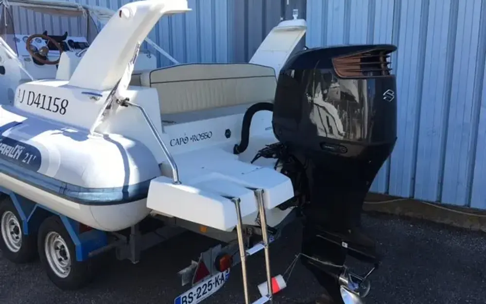 slider 5 Marlin Boat  21 - null