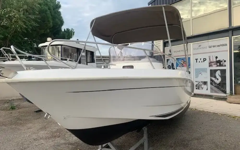 slider 0 B2 Marine Cap Ferret 652 Open