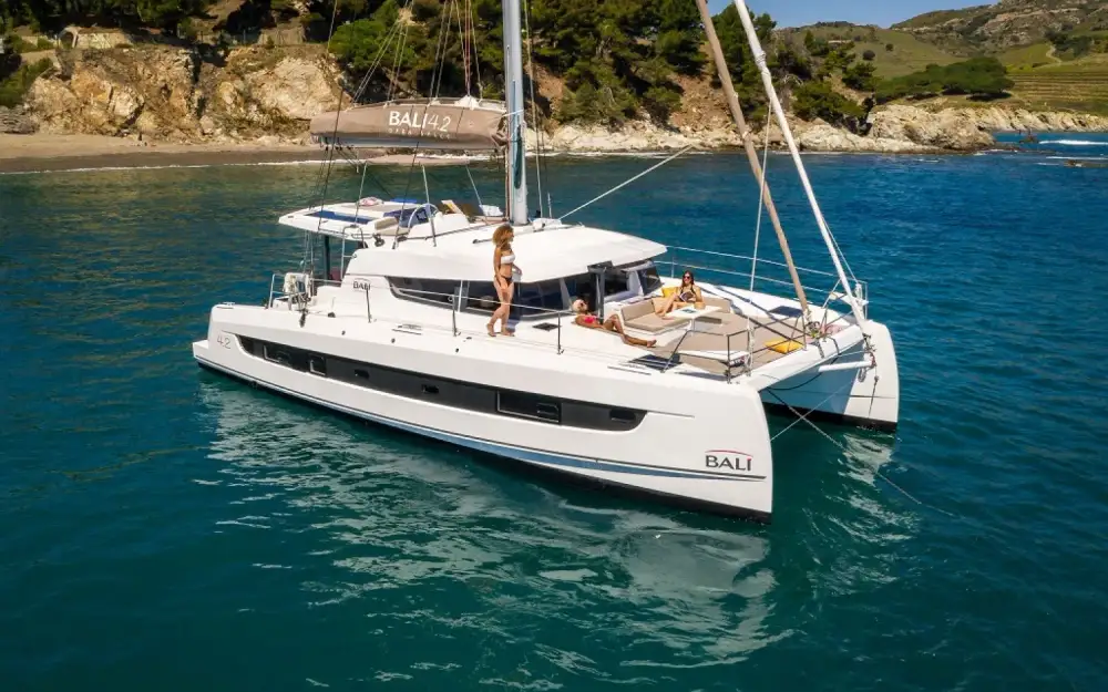 slider 3 Bali Catamarans Bali 4.2