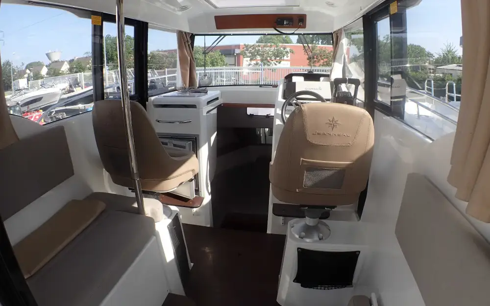 slider 3 Jeanneau Merry Fisher 855 Marlin