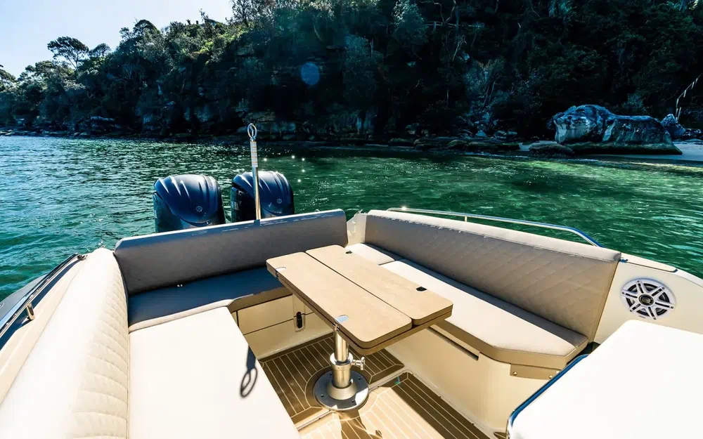 slider 9 Capelli Tempest 1000