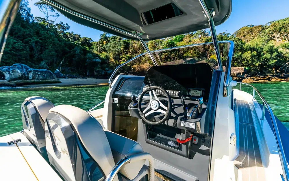 slider 4 Capelli Tempest 1000