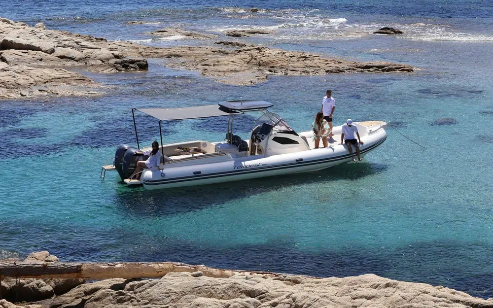 slider 1 Capelli Tempest 1000