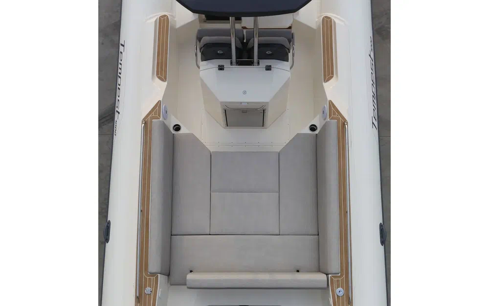 slider 7 Capelli Tempest 1000