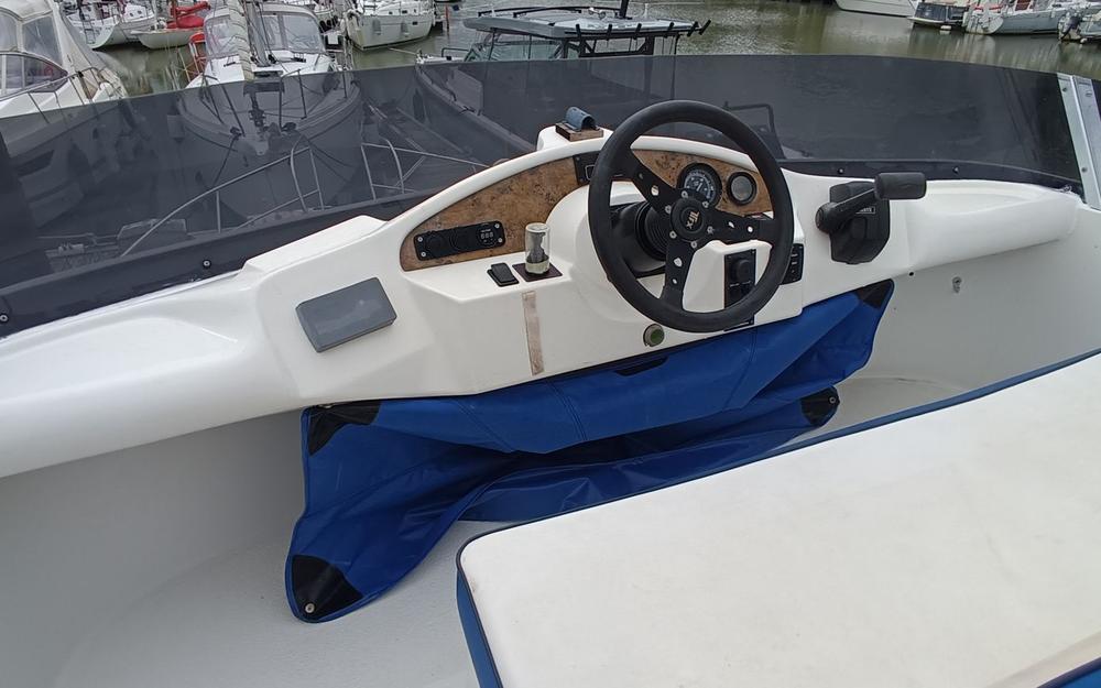 slider 6 Galeon  280 Fly