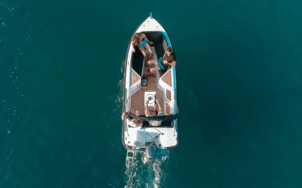 Silver YachtSilver 495