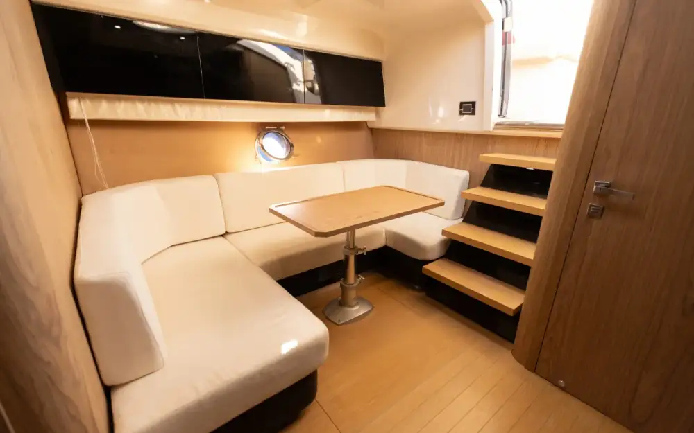 slider 20 Sessa Marine C43 Hard-Top