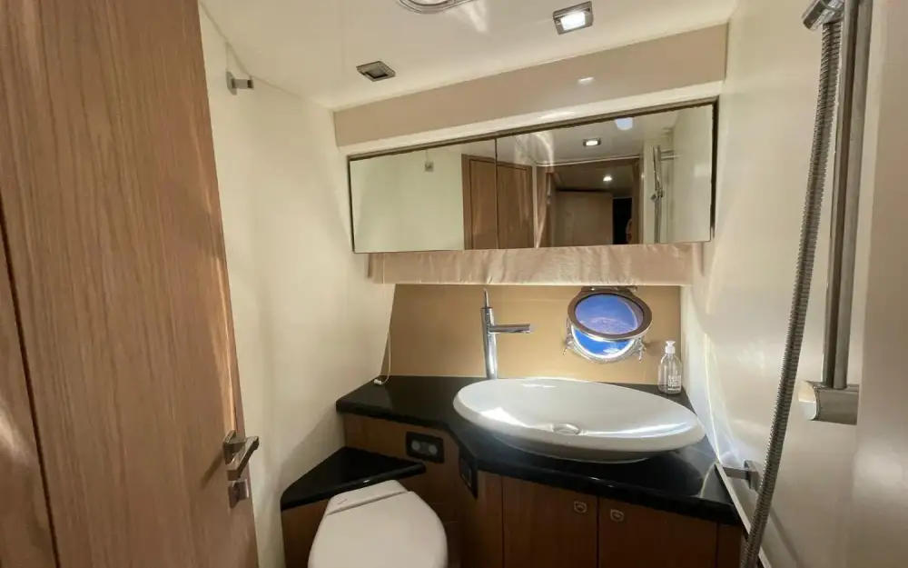 slider 28 Sessa Marine C43 Hard-Top