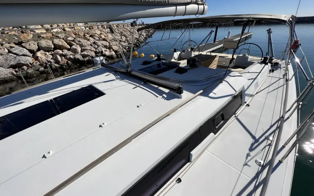 slider 12 Dufour  560 Grand Large - null