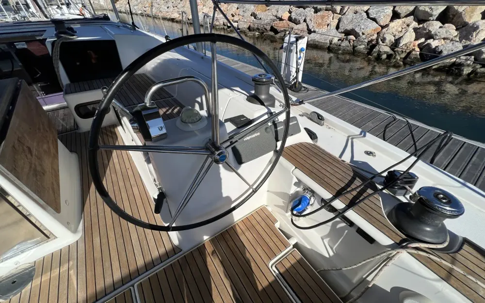 slider 16 Dufour  560 Grand Large - null