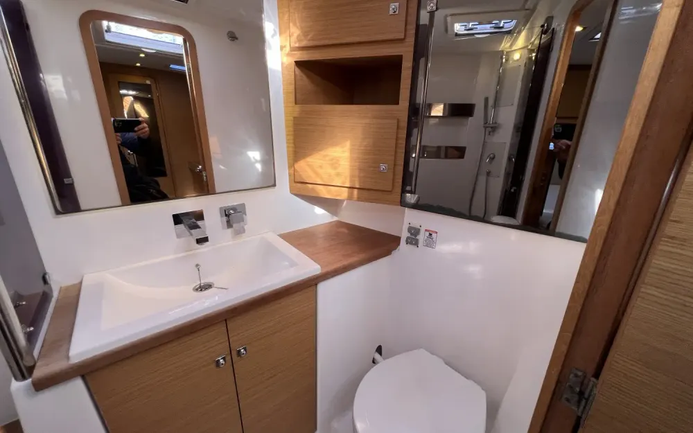 slider 35 Dufour  560 Grand Large - null
