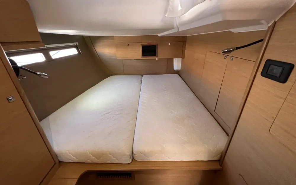 slider 46 Dufour  560 Grand Large - null