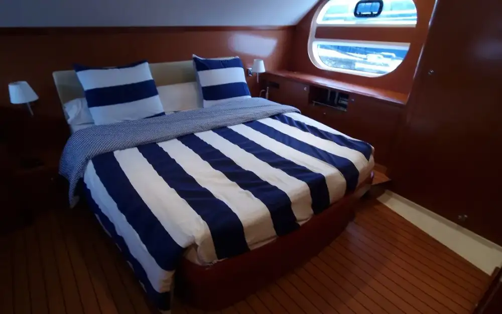 slider 3 Beneteau Swift Trawler 52