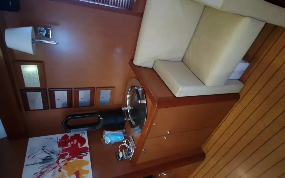 slider 4 Beneteau Swift Trawler 52